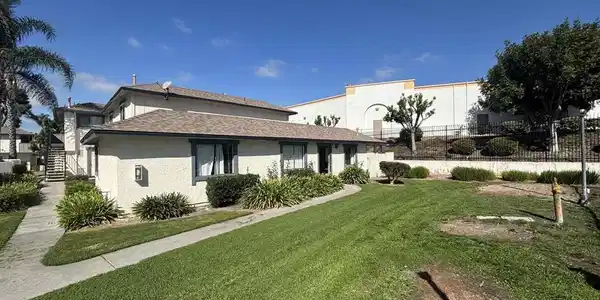 3401 Del Este Way
