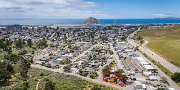 690 La Loma Ave
