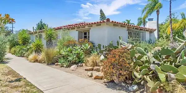 200 Palm Avenue