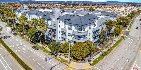 7100 Playa Vista Drive