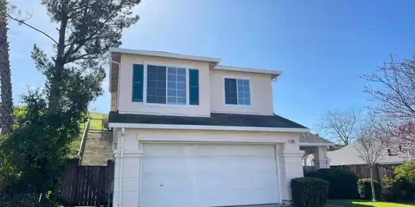 143 Carnival Court