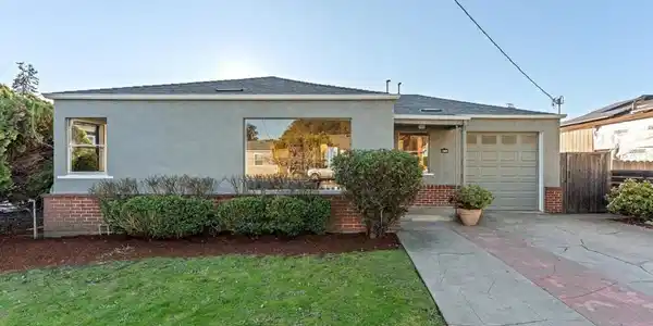 953 Lassen St