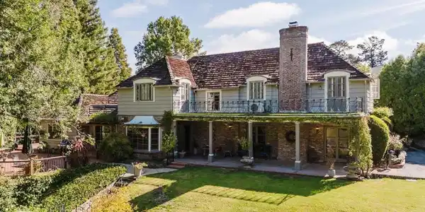 2155 Geri Lane