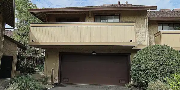 2923 Crocker Court