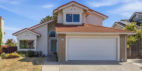 2137 Pheasant Dr