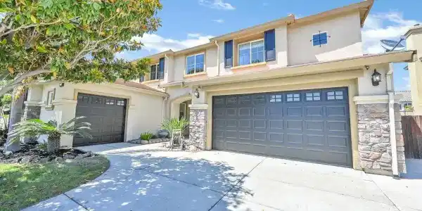 710 Solitude Dr