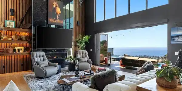 606 E Avenida San Juan