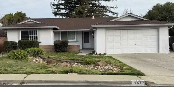 1417 Rolling Hill Way