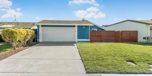 34981 Skylark Dr
