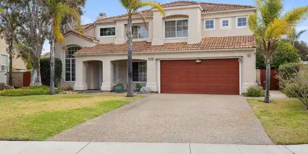2604 Vista Loop