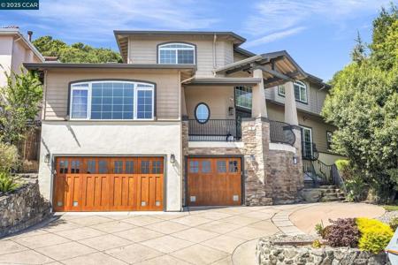 8 Millbrae Cir