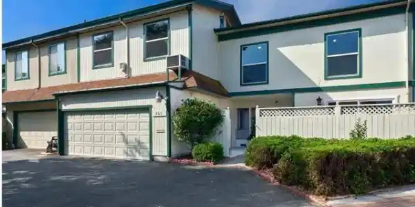 965 Parkside Drive