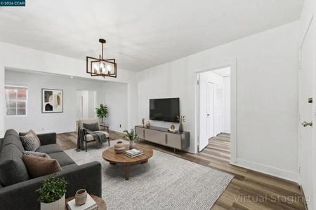 10 12 Street