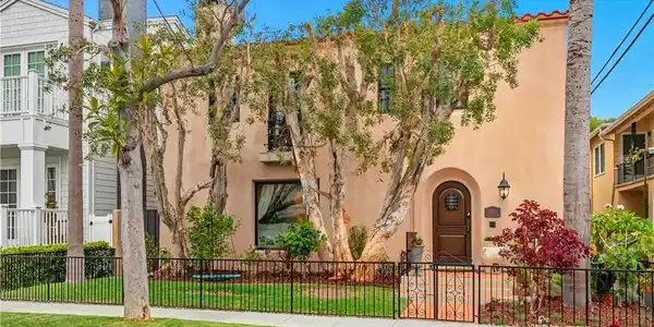226 Glendora Avenue