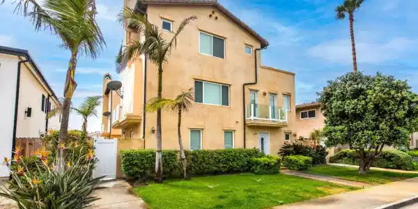 5442 Driftwood Street