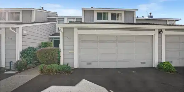 759 Woodgate Dr