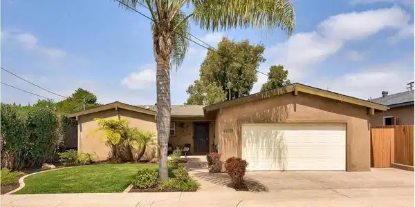 3722 Mount Aladin