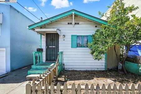 3229 Star Ave