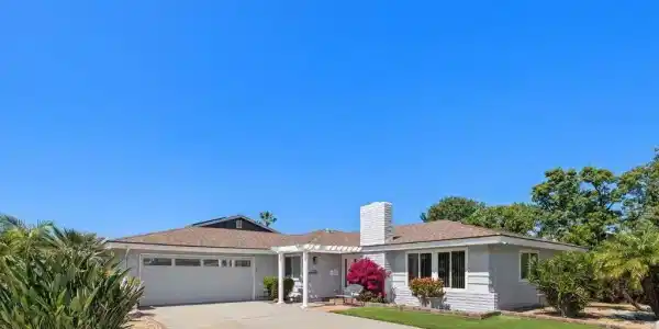 3298 Mercer Lane