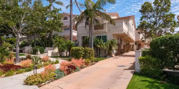 234 S Guadalupe