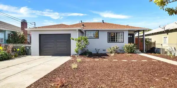 147 Wisteria Dr
