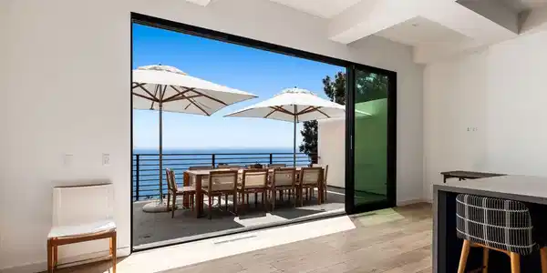 3359 Rambla Pacifico