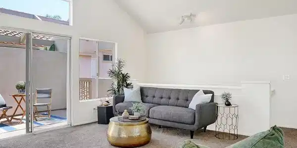 11 Avalon