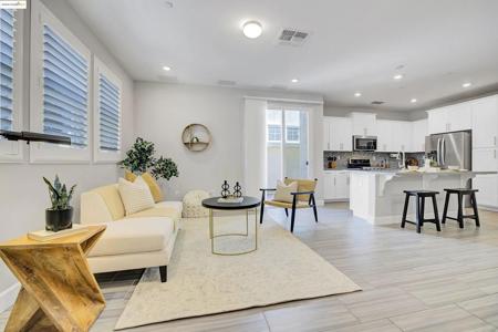 24237 Nora Cir