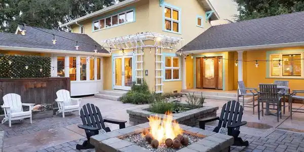 1006 Sunset Drive