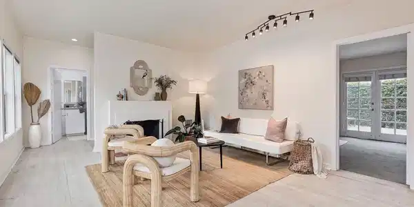 215 Entrada Drive