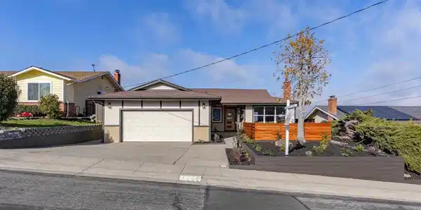 1264 Belfair Dr