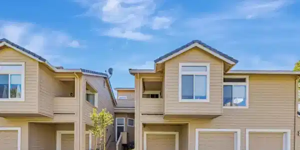 5220 Fairbanks