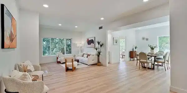 425 N El Camino Real