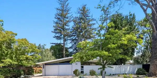 4055 Ben Lomond Drive
