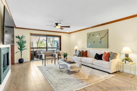8870 Villa La Jolla Dr