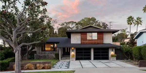 1944 Flamingo Drive