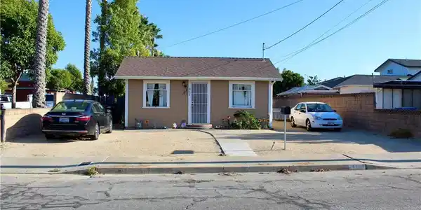 411 Cornwall