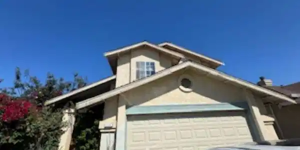 1127 Hat Creek Way