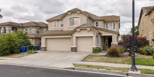 129 Picasso Dr