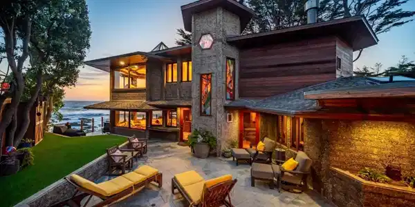 2431 Sherwood Drive