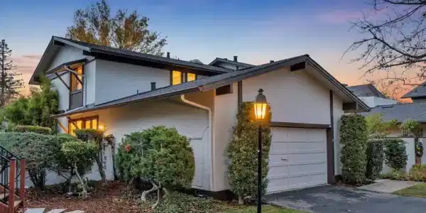 2426 Sharon Oaks Drive