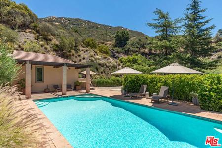 1045 Cold Canyon Road
