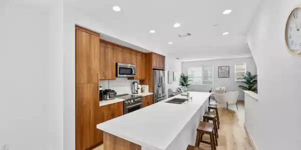 117 Uptown Cir