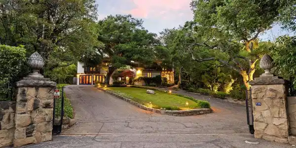 725 Ashley Road