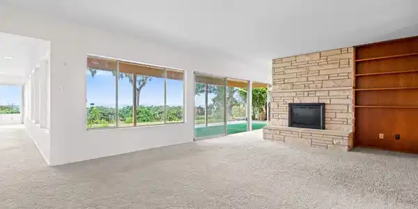 5877 Soledad Mountain Road
