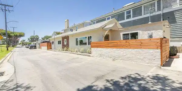 4700 W 165th Street