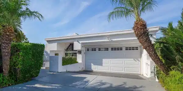 7805 Veragua Drive