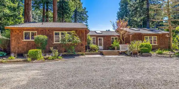 32450 Simpson Lane