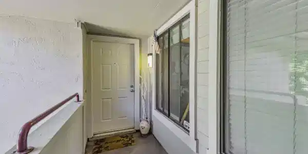 6382 Buena Vista Dr