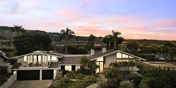210 Monarch Bay